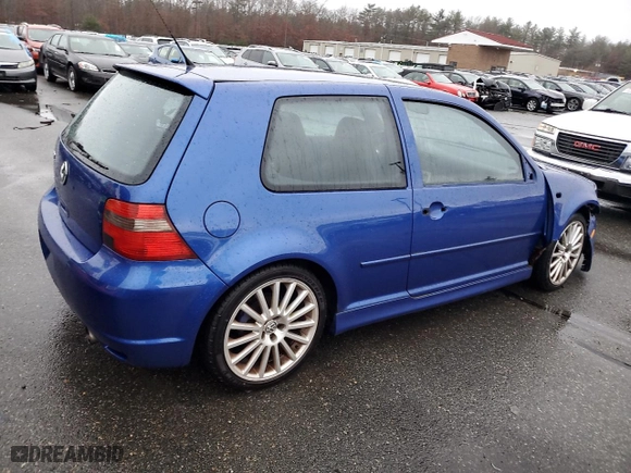 2004 Volkswagen R32 with VIN WVWKG61J74D132122, listed as a Copart auction lot 81585834 with NaN miles and Salvage Title. Bid and sale history available at carsss.com. Image 3.