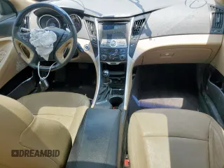 2012 Hyundai Sonata Limited z VIN 5NPEC4AB2CH462037, wystawiony jako Copart lot #49493135 z przebiegiem 208 087 mil mil oraz Szkoda całkowita • Salvage title. Historia ofert i sprzedaży dostępna na DreamBid. Obrazek 8.