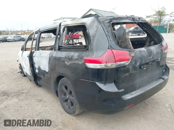 2011 Toyota Sienna LE AAS with VIN 5TDKK3DC1BS121368, listed as a IAAI auction lot 41908740 with Not Provided miles and . Bid and sale history available at DreamBid. Image 3.