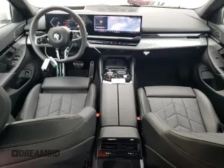 2024 BMW 5 Series 530i xDrive with VIN WBA53FJ03RCN99581, listed as a Copart auction lot 75520514 with 2,581 mi miles and Clean Title. Bid and sale history available at carsss.com. Image 8.
