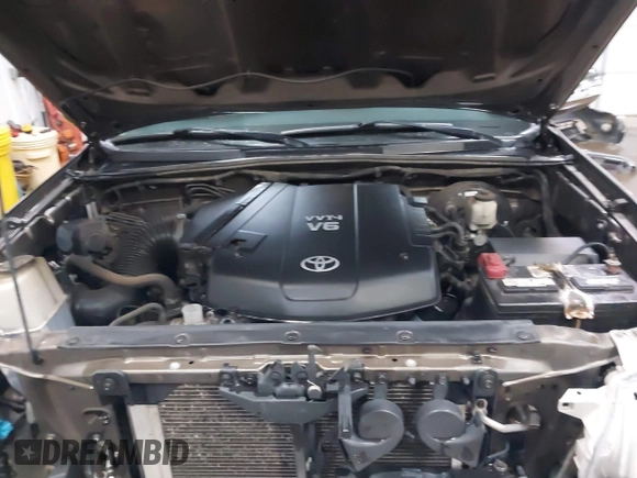 2014 Toyota Tacoma PreRunner with VIN 3TMJU4GNXEM164507, listed as a IAAI auction lot 42118984 with 183,101 mi miles and . Bid and sale history available at DreamBid. Image 10.