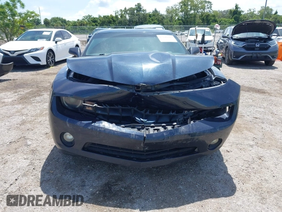 2013 Chevrolet Camaro LT with VIN 2G1FC1E38D9160609, listed as a IAAI auction lot 42646283 with 215,814 mi miles and . Bid and sale history available at DreamBid. Image 12.
