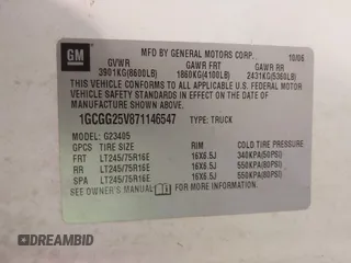 2007 Chevrolet Express Cargo Van with VIN 1GCGG25V871146547, listed as a IAAI auction lot 41347469 with 423,041 mi miles. Bid and sale history available at carsss.com. Image 9.