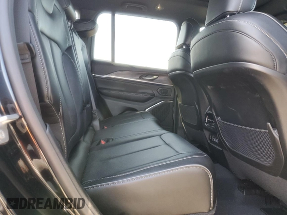 2023 Jeep Grand Cherokee Overland with VIN 1C4RJHDG7P8740876, listed as a Copart auction lot 55253815 with 29,155 mi miles and Salvage title. Bid and sale history available at DreamBid. Image 11.