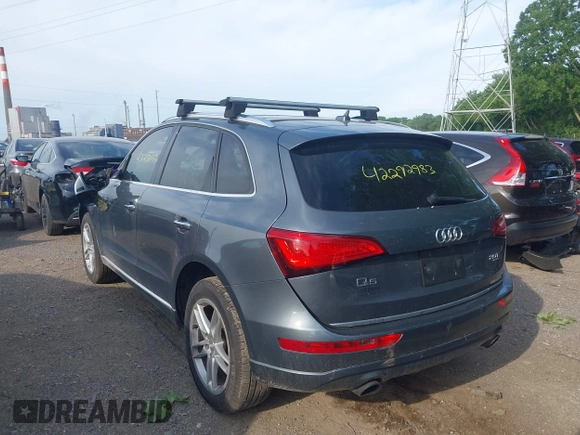 2015 Audi Q5 Premium Plus with VIN WA1LFAFP1FA024570, listed as a IAAI auction lot 42292983 with 182,114 mi miles and . Bid and sale history available at DreamBid. Image 3.