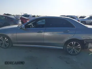 2015 Mercedes-Benz E 350 Sport with VIN WDDHF5KB4FB092696, listed as a IAAI auction lot 41913751 with 154,063 mi miles and . Bid and sale history available at DreamBid. Image 14.