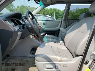 2005 Toyota Highlander z VIN JTEEP21A150081176, wystawiony jako Copart lot #60608585 z przebiegiem 218 821 mil mil oraz Czysty tytuł • Clean title. Historia ofert i sprzedaży dostępna na DreamBid. Obrazek 7.