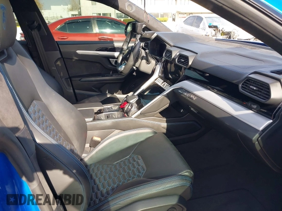 2020 Lamborghini Urus z VIN ZPBUA1ZL5LLA10133, wystawiony jako IAAI lot #41163414 z przebiegiem 31 722 mil mil oraz . Historia ofert i sprzedaży dostępna na DreamBid. Obrazek 5.