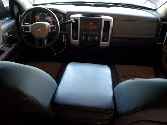 2011 Dodge 2500 SLT with VIN 3D7UT2HL5BG541861, listed as a Copart auction lot 85978654 with 146,649 mi miles and Salvage Title. Bid and sale history available at DreamBid. Image 8.