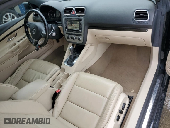2013 Volkswagen Eos Executive с VIN WVWFW8AH0DV002612, выставлен на аукционе Copart как лот 58059915 с пробегом 117 671 миль миль и Списание • Salvage title. История ставок и продаж доступна на DreamBid. Изображение 8.