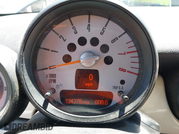 2012 MINI Convertible with VIN WMWZN3C51CT134646, listed as a IAAI auction lot 42252740 with 124,278 mi miles and . Bid and sale history available at DreamBid. Image 7.