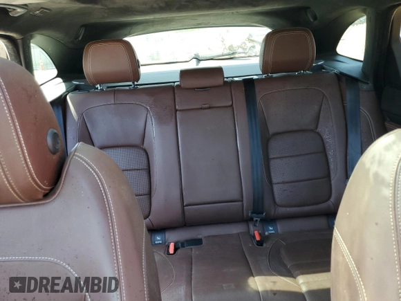 2017 Jaguar F-Pace S z VIN SADCM2BV1HA488777, wystawiony jako Copart lot #53279475 z przebiegiem Nie podano mil oraz Szkoda całkowita • Salvage title. Historia ofert i sprzedaży dostępna na DreamBid. Obrazek 10.