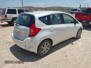 2015 Nissan Note S z VIN 3N1CE2CPXFL419619, wystawiony jako IAAI lot #42345933 z przebiegiem 99 289 mil mil oraz . Historia ofert i sprzedaży dostępna na DreamBid. Obrazek 4.