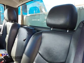 2007 Chevrolet Silverado 1500 with VIN 1GBHC34UX7E160025, listed as a IAAI auction lot 41748465 with 182,399 mi miles and . Bid and sale history available at DreamBid. Image 7.