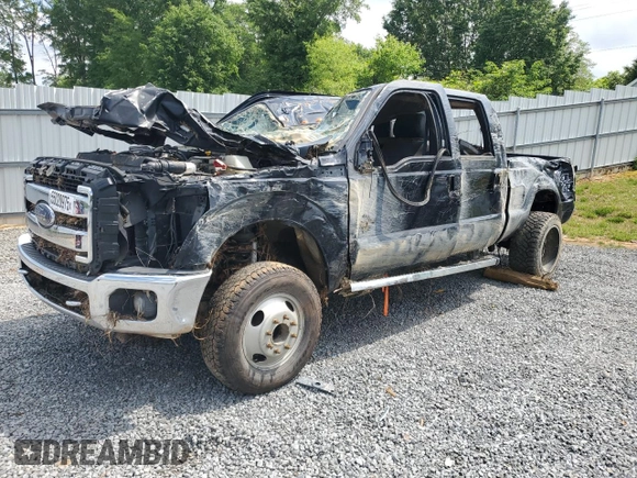 2015 Ford F-350 Platinum with VIN 1FT8W3BT1FEA38732, listed as a Copart auction lot 55020975 with Not Provided miles and Salvage Title. Bid and sale history available at DreamBid. Image 1.