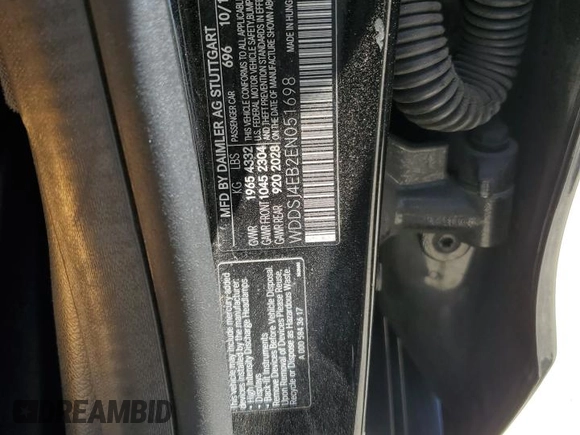 2014 Mercedes-Benz CLA 250 with VIN WDDSJ4EB2EN051698, listed as a Copart auction lot 61304194 with 3,740 mi miles and Clean title. Bid and sale history available at DreamBid. Image 12.