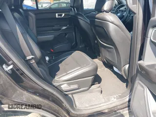 2020 Ford Explorer XLT with VIN 1FMSK7DH2LGB61436, listed as a IAAI auction lot 40177724 with 76,636 mi miles. Bid and sale history available at carsss.com. Image 8.