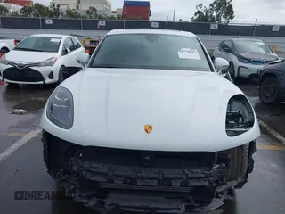 2023 Porsche Macan with VIN WP1AA2A56PLB17385, listed as a IAAI auction lot 41778547 with 25,044 mi miles. Bid and sale history available at carsss.com. Image 13.