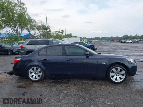 2006 BMW 5 Series 530i with VIN WBANE73566CM39893, listed as a IAAI auction lot 41882010 with 165,959 mi miles and . Bid and sale history available at carsss.com. Image 13.