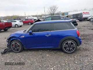 2019 MINI Hardtop John Cooper Works with VIN WMWXM9C5XK2H38801, listed as a IAAI auction lot 42029312 with 96,205 mi miles and . Bid and sale history available at DreamBid. Image 15.