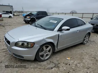 2009 Volvo C70 with VIN YV1MC67289J075064, listed as a Copart auction lot 45045255 with 91,585 mi miles and Clean Title. Bid and sale history available at carsss.com. Image 1.