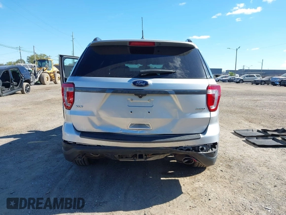 2018 Ford Explorer XLT with VIN 1FM5K8D85JGC40261, listed as a IAAI auction lot 40551477 with 70,177 mi miles and . Bid and sale history available at DreamBid. Image 16.