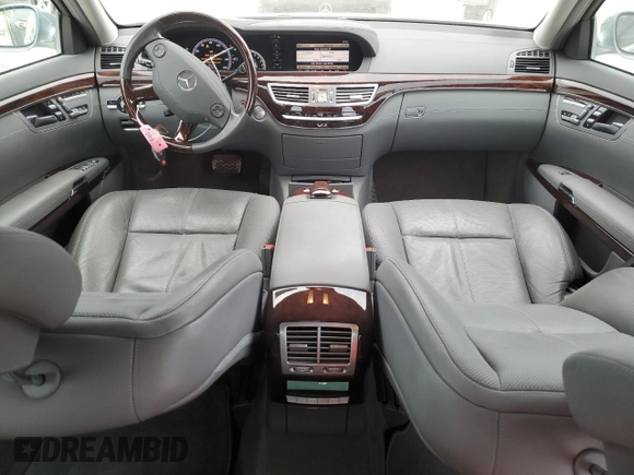 2007 Mercedes-Benz S 600 с VIN WDDNG76X97A089883, выставлен на аукционе Copart как лот 88955775 с пробегом 26 134 миль миль и Списание • Salvage title. История ставок и продаж доступна на DreamBid. Изображение 8.