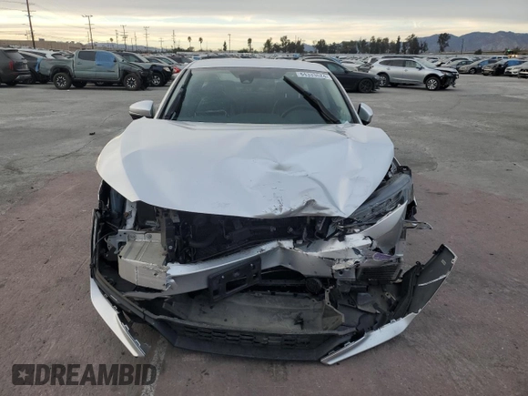 2018 Honda Clarity Plug-In Hybrid Touring with VIN JHMZC5F33JC010078, listed as a Copart auction lot 84333624 with 52,907 mi miles and Salvage Title. Bid and sale history available at carsss.com. Image 5.