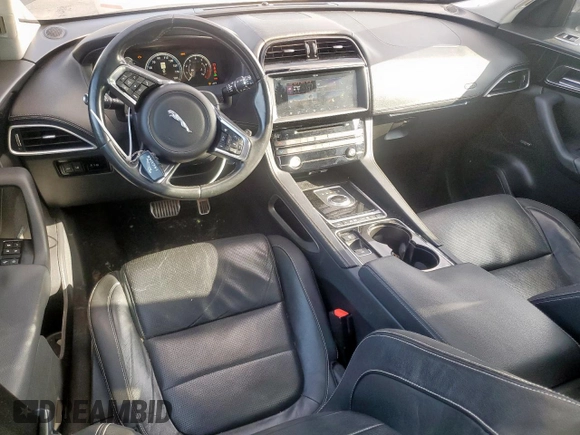 2017 Jaguar F-Pace 35t R-Sport with VIN SADCL2BV8HA064015, listed as a Copart auction lot 59967095 with 115,806 mi miles and Clean title. Bid and sale history available at DreamBid. Image 8.
