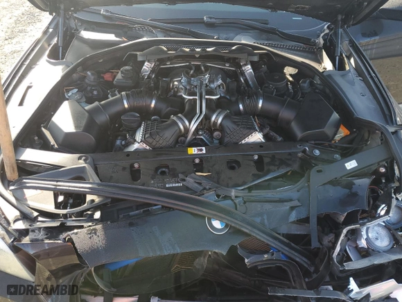 2013 BMW M5 with VIN WBSFV9C58DD096250, listed as a Copart auction lot 84299584 with 87,739 mi miles and Salvage Title. Bid and sale history available at carsss.com. Image 11.