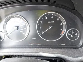 2015 BMW X4 xDrive35i with VIN 5UXXW5C50F0E87728, listed as a IAAI auction lot 41819628 with 136,042 mi miles and . Bid and sale history available at DreamBid. Image 7.