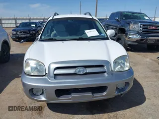 2006 Hyundai Santa Fe GLS z VIN KM8SC13D96U080643, wystawiony jako IAAI lot #41982217 z przebiegiem 176 748 mil mil oraz . Historia ofert i sprzedaży dostępna na DreamBid. Obrazek 13.