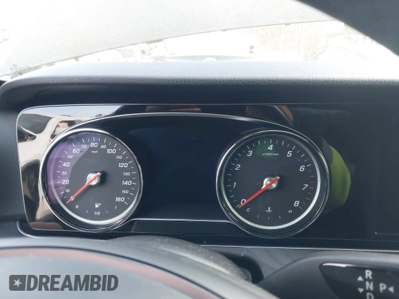 2017 Mercedes-Benz E 300 Luxury with VIN WDDZF4KB7HA083210, listed as a IAAI auction lot 41879350 with Not provided miles and . Bid and sale history available at DreamBid. Image 7.