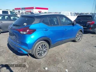 2023 Nissan Kicks SV z VIN 3N1CP5CV4PL551450, wystawiony jako IAAI lot #41990738 z przebiegiem 26 020 mil mil oraz . Historia ofert i sprzedaży dostępna na DreamBid. Obrazek 4.