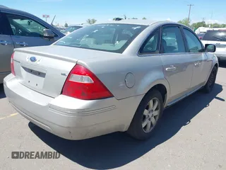 2007 Ford Five Hundred SEL with VIN 1FAFP24107G105116, listed as a IAAI auction lot 42058691 with 1 mi miles. Bid and sale history available at carsss.com. Image 4.
