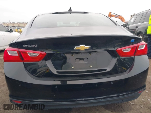 2017 Chevrolet Malibu Hybrid with VIN 1G1ZJ5SU1HF266517, listed as a IAAI auction lot 41883882 with 25,243 mi miles and . Bid and sale history available at DreamBid. Image 16.