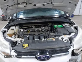 2012 Ford Focus SE с VIN 1FAHP3F2XCL429258, выставлен на аукционе IAAI как лот 41906572 с пробегом 225 451 миль миль и . История ставок и продаж доступна на DreamBid. Изображение 10.