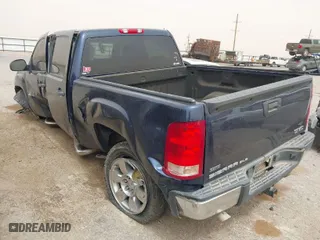 2011 GMC Sierra 1500 SLE with VIN 3GTP1VE02BG123914, listed as a IAAI auction lot 41936507 with 205,171 mi miles. Bid and sale history available at carsss.com. Image 3.