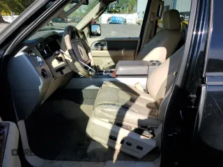 2008 Ford Expedition EL Eddie Bauer with VIN 1FMFK18578LA72118, listed as a Copart auction lot 77906504 with 274,599 mi miles and Clean Title. Bid and sale history available at carsss.com. Image 7.