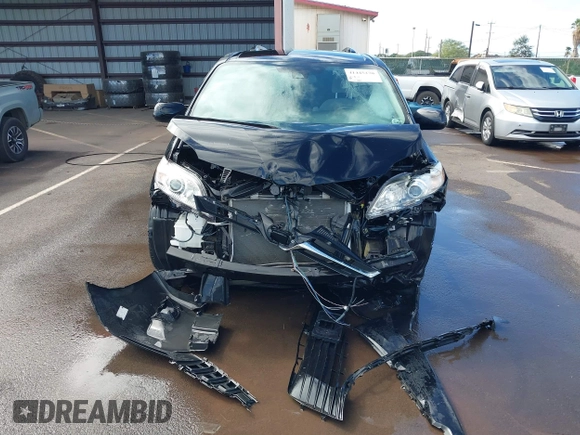 2020 Toyota Sienna LE Auto Access Seat with VIN 5TDKZ3DC0LS034445, listed as a IAAI auction lot 41445270 with 37,881 mi miles. Bid and sale history available at carsss.com. Image 13.