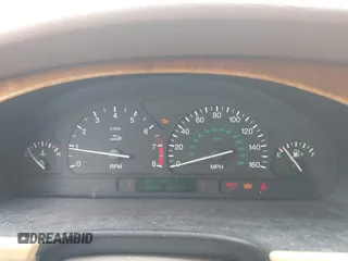 2001 Jaguar S-Type V6 z VIN SAJDA01C51FL84719, wystawiony jako IAAI lot #42192335 z przebiegiem 160 095 mil mil oraz . Historia ofert i sprzedaży dostępna na DreamBid. Obrazek 7.
