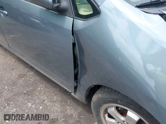 2005 Toyota Prius z VIN JTDKB20U853125464, wystawiony jako IAAI lot #42324259 z przebiegiem 166 742 mil mil oraz . Historia ofert i sprzedaży dostępna na DreamBid. Obrazek 13.