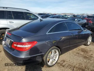 2013 Mercedes-Benz E-Class E 350 with VIN WDDKJ5KB2DF201103, listed as a Copart auction lot 48195235 with 112,360 mi miles and Salvage Title. Bid and sale history available at carsss.com. Image 3.