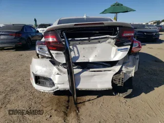 2018 Honda Clarity Plug-In Hybrid Touring with VIN JHMZC5F34JC010140, listed as a Copart auction lot 85269634 with 77,377 mi miles and Salvage Title. Bid and sale history available at carsss.com. Image 6.