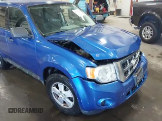 2012 Ford Escape XLS z VIN 1FMCU0C7XCKB44251, wystawiony jako IAAI lot #42151121 z przebiegiem 180 851 mil mil oraz . Historia ofert i sprzedaży dostępna na DreamBid. Obrazek 13.