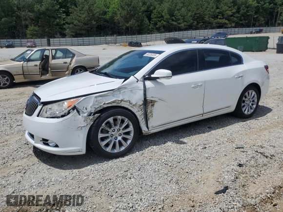 2013 Buick LaCrosse Leather z VIN 1G4GC5E36DF256101, wystawiony jako Copart lot #58335335 z przebiegiem 99 118 mil mil oraz Szkoda całkowita • Salvage title. Historia ofert i sprzedaży dostępna na DreamBid. Obrazek 1.