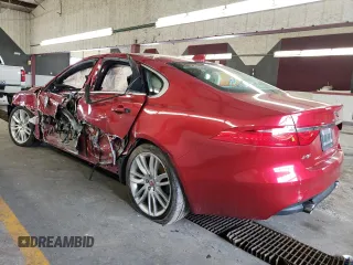 2016 Jaguar XF 35t Prestige z VIN SAJBK4BV2GCY12168, wystawiony jako Copart lot #53254134 z przebiegiem 63 524 mil mil oraz Szkoda całkowita • Salvage title. Historia ofert i sprzedaży dostępna na DreamBid. Obrazek 2.