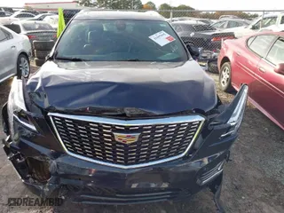 2021 Cadillac XT5 AWD Premium Luxury with VIN 1GYKNDRS5MZ122287, listed as a IAAI auction lot 41095095 with 40,230 mi miles. Bid and sale history available at carsss.com. Image 6.