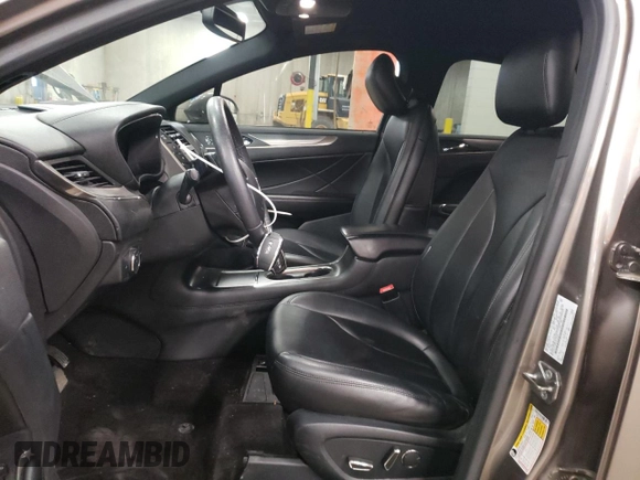 2017 Lincoln MKC Premiere with VIN 5LMCJ1C94HUL49752, listed as a Copart auction lot 53655695 with 72,991 mi miles and Salvage Title. Bid and sale history available at DreamBid. Image 7.