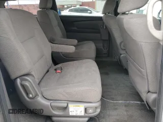 2013 Honda Odyssey LX z VIN 5FNRL5H22DB039777, wystawiony jako Copart lot #59398315 z przebiegiem 228 528 mil mil oraz Czysty tytuł • Clean title. Historia ofert i sprzedaży dostępna na DreamBid. Obrazek 11.